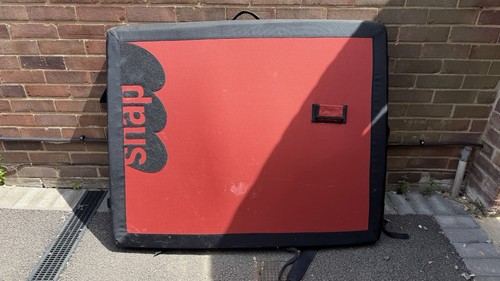 Snap pad bouldering - crash, mat