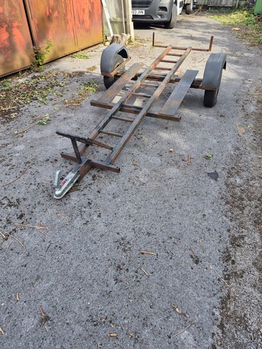 Single bike motorcycle trailer