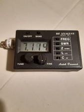 Autek Research RF1 antenna analyzer