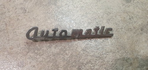 Fray automatic badge - j,