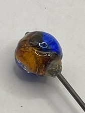 VINTAGE GLASS HAT PIN   (A753)