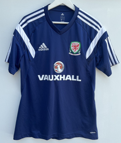 Adidas wales 2014 - 2014/15, football