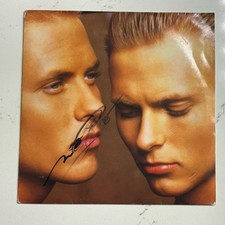 BROS MATT GOSS SIGNED Too Much LP Vinyl 7’’  Photo Video Proof