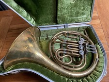 Josef Lidl French Horn in F in good working order. Hard Case +mouthpiece.