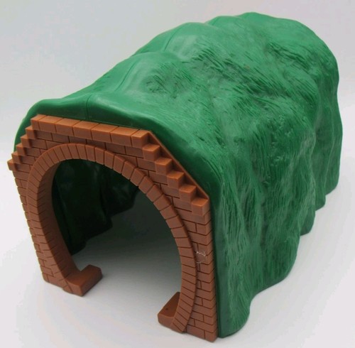 Tomy thomas the tank engine - tomy,