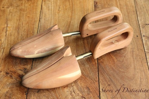 Church wooden shoe trees - church's,