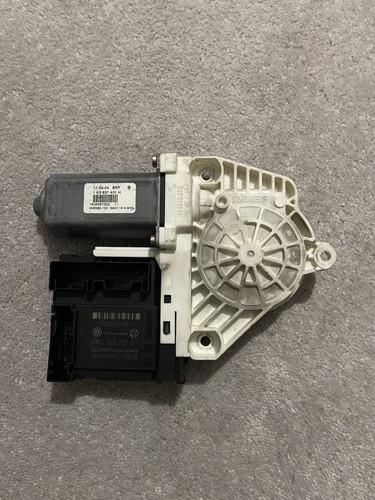Golf mark passenger side - vw,