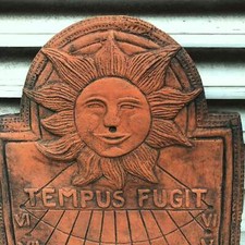 Wall sundial tempus fugit - wall,
