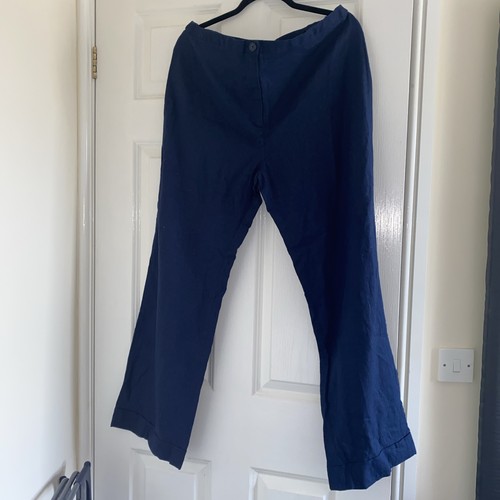Navy linen blend - &,