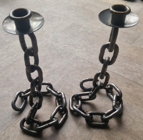 Chain link iron candlestick - iron,