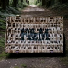 Small Wicker F&M Picnic Food