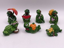 Vintage Ferreo Kinger Egg