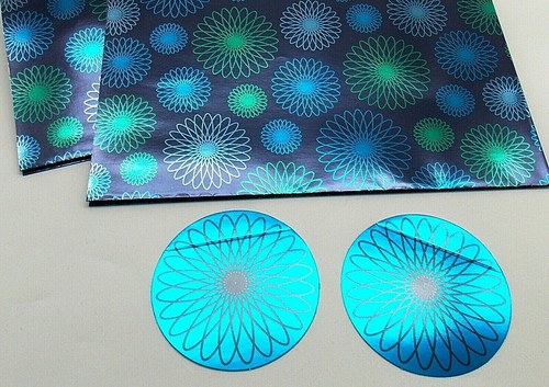 Spirograph gift wrap blue - spirograph,