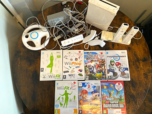 Nintendo wii pal console - wii,