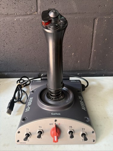 Saitek aviator av8r dual - av8r-01,
