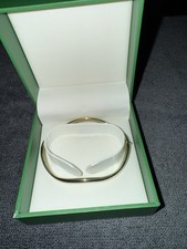 9ct Yellow Gold Hinged Wave