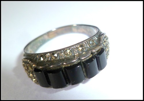 Mourning ring rare old - mourning,