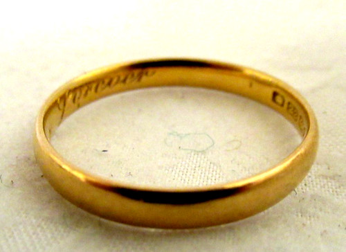 22ct yellow gold narrow - -,