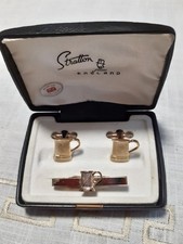 Stratton England cufflinks and tie clip set.good condition in box