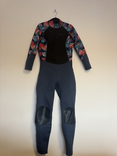 Mountain warehouse wetsuit