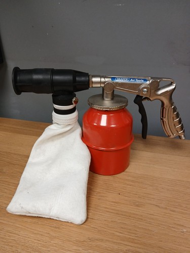 Portable shot blaster - , tool