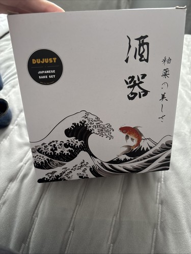 Dujust japanese sake - sake, set