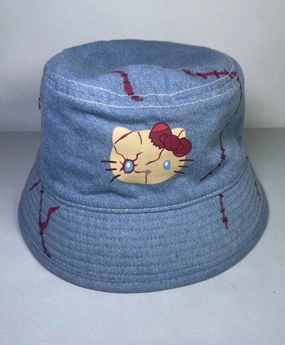 Hello kitty chucky - chucky, bucket