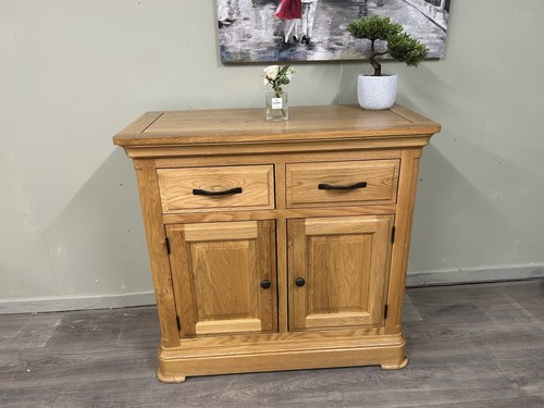 Oak furniture land - oak, canterbury