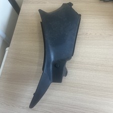 ♻️HONDA CBR1100 XX SUPER BLACKBIRD ♻️ infill panel right side 1999 T reg