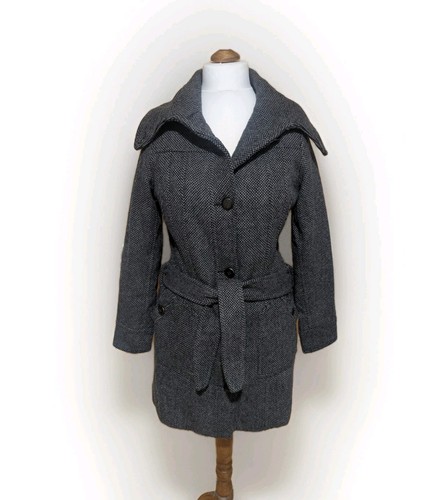 Warm winter women - warm,