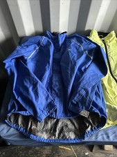 2 X Altura Wind/shower Proof