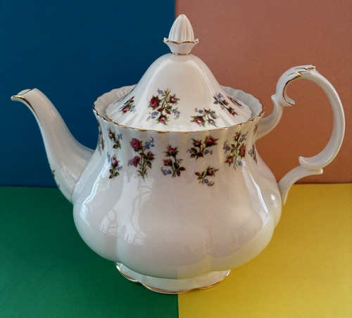 Vintage royal albert winsome - vintage,