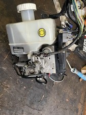 mitsubishi shogun mk4 ABS PUMP