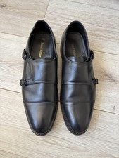Samuel Windsor Black Leather