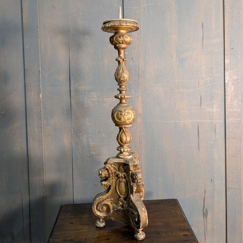 Medium large size gold - size,