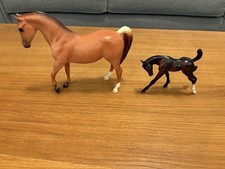 Breyer Horse Classic Freedom Red Roan Arabian Mare Foal Set 62003