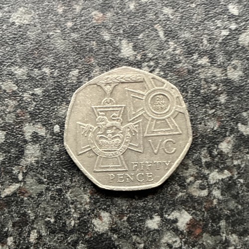Elizabeth 50p coin 2006 - 50p,