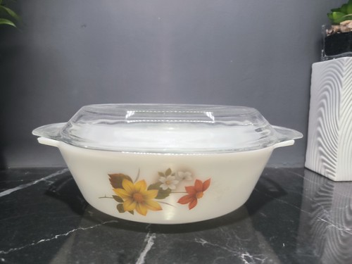 Vintage retro pyrex autumn - retro,