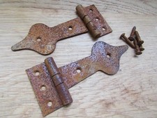 Rustic cabinet cupboard T