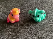 2 Individual Squinkies