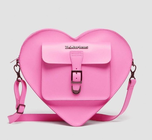 Martens heart shaped - dr.,