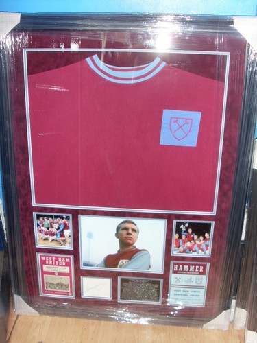Bobby moore west - moore,
