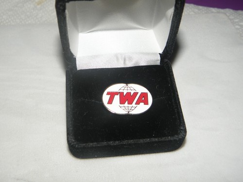 Twa airline lapel - twa, tack