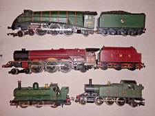 Large lot 00 gauge  11 Steam