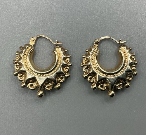 9ct gold creole - earrings, 375