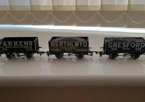 Gauge coal wagons private - 00,