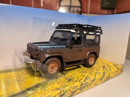 Land rover defender - land,