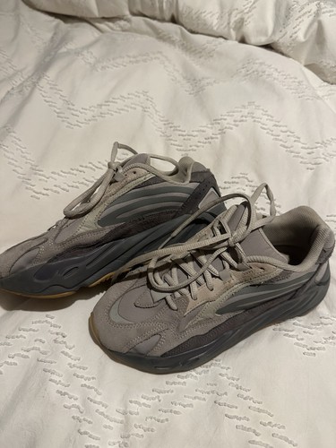 Adidas yeezy boost 700 - boost,