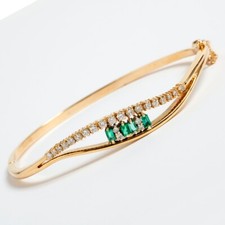 Emerald & Diamond Yellow Gold