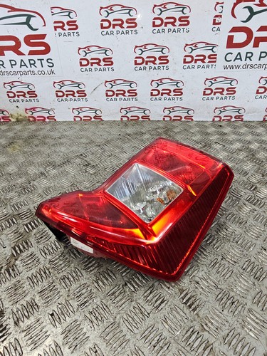 Kia carens rear light - carens, ns